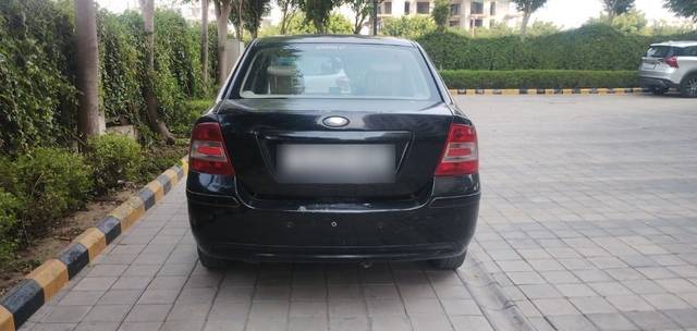 https://images10.gaadi.com/usedcar_image/3632971/original/14__VCC_1804595_96_1697273183.jpg?imwidth=6402