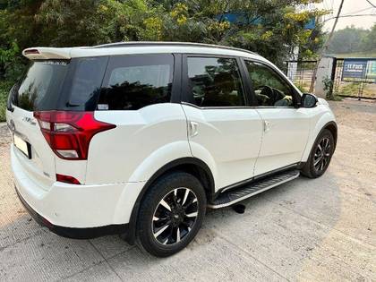 Mahindra XUV500 W11 Option Mahindra XUV500 W11 Option