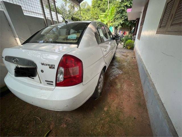 https://images10.gaadi.com/usedcar_image/3633050/original/processed_05781fd1-0202-4e7b-8e9b-197ab8032895.jpeg?imwidth=6401