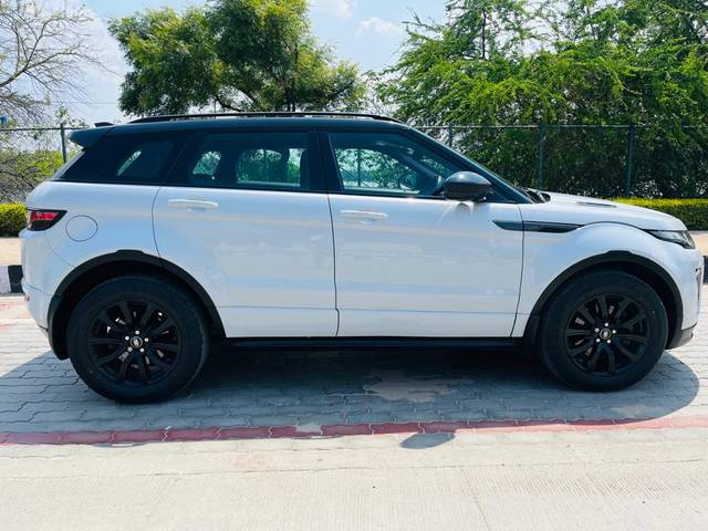 https://images10.gaadi.com/usedcar_image/3633085/original/img2897497__used_car_2897497_1697883069.jpg?imwidth=6401