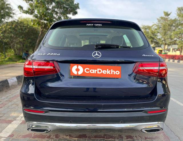 https://images10.gaadi.com/usedcar_image/3633127/original/processed_img2897528__used_car_2897528_1697884899.jpg?imwidth=6402