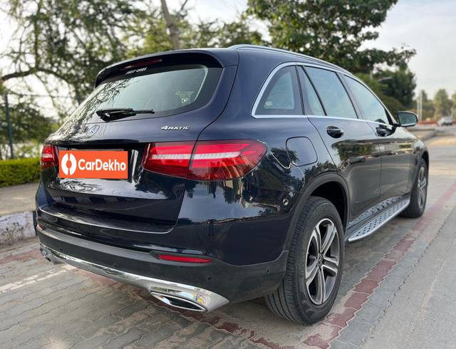 https://images10.gaadi.com/usedcar_image/3633127/original/processed_img2897528__used_car_2897528_1697884903.jpg?imwidth=6401