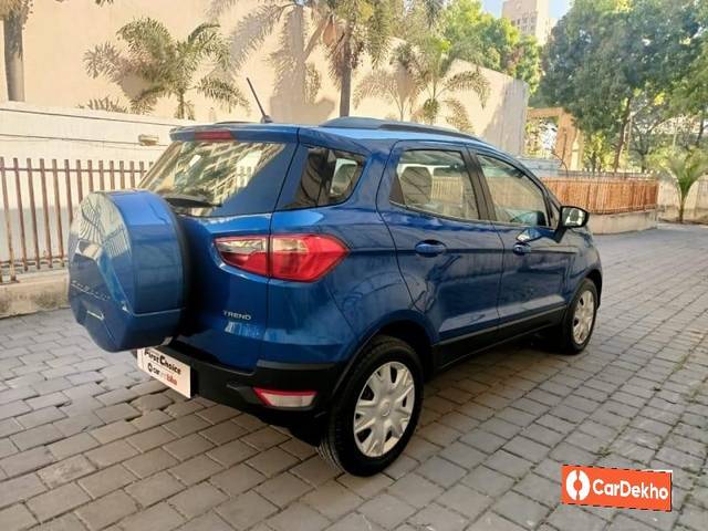 https://images10.gaadi.com/usedcar_image/3633135/original/processed_img2897536__used_car_2897536_1697884851.jpg?imwidth=6401