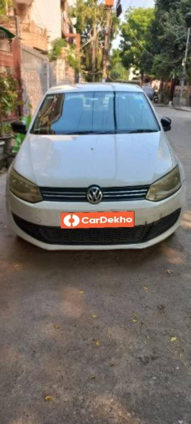 https://images10.gaadi.com/usedcar_image/3633224/original/processed_1d248ec4-3e63-4550-b7f6-b6ffda2ab570.jpg?imwidth=6402