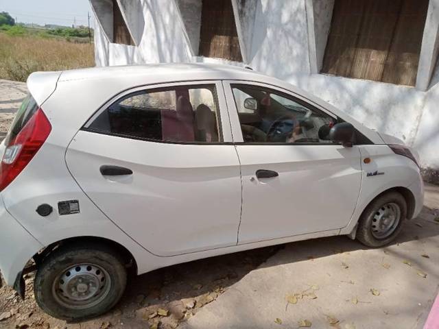 https://images10.gaadi.com/usedcar_image/3633412/original/processed_661f08f5-6ac7-4135-a917-fe3bdb7ef70f.jpg?imwidth=6401