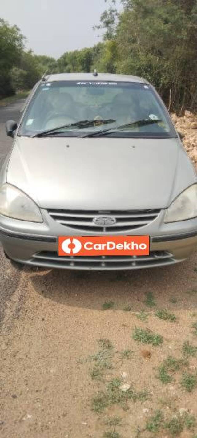 https://images10.gaadi.com/usedcar_image/3633605/original/processed_513bded0-7968-4e55-b928-2ca2e30569b9.jpg?imwidth=6400