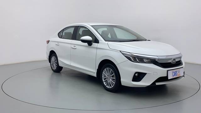 https://images10.gaadi.com/usedcar_image/3633881/original/ebc2e1e1-8e08-439a-b117-8fc12e27c1a7__45.jpg?imwidth=6400