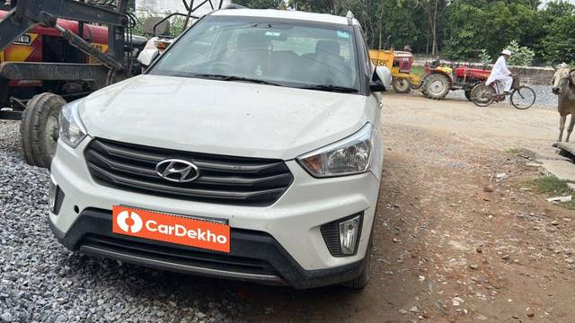 https://images10.gaadi.com/usedcar_image/3633954/original/processed_185d3143-5bd7-412e-8784-aa92ed8584ed.jpeg?imwidth=6402