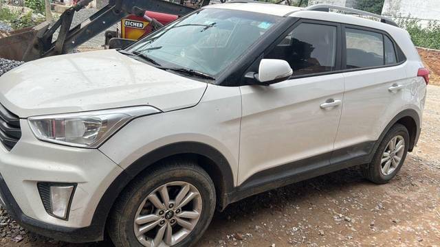 https://images10.gaadi.com/usedcar_image/3633954/original/processed_5ba6dcec-74e2-4265-82cf-2eaab91a4df0.jpeg?imwidth=6400