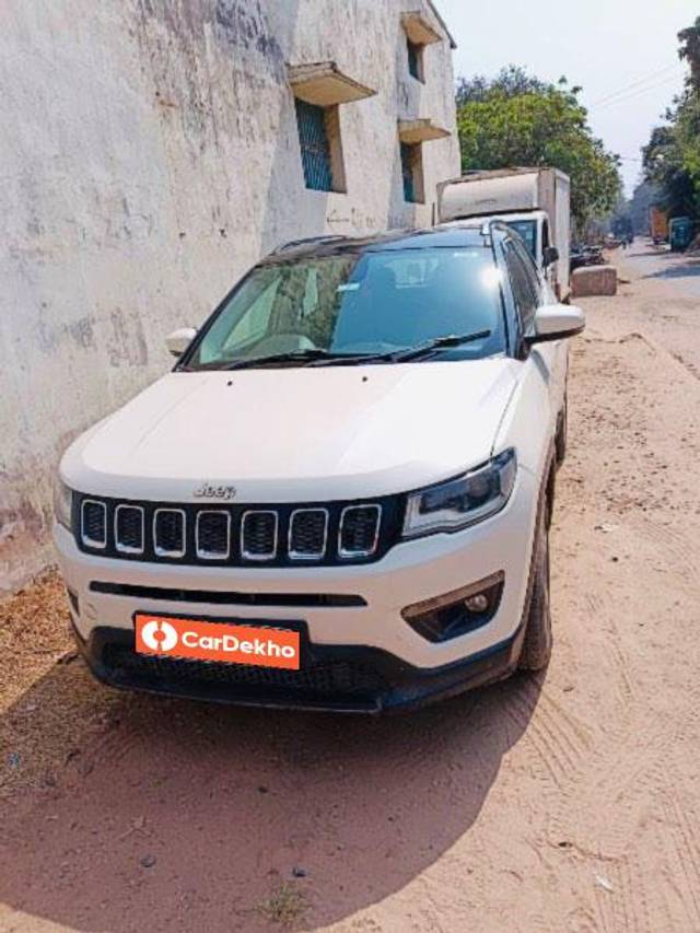 https://images10.gaadi.com/usedcar_image/3634210/original/processed_31b1f5b6-8f9b-414b-bc94-5233dabc4211.jpeg?imwidth=6400