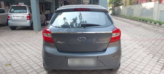 https://images10.gaadi.com/usedcar_image/3634273/original/15__VCC_1805029_96_1697351280.jpg?imwidth=6402