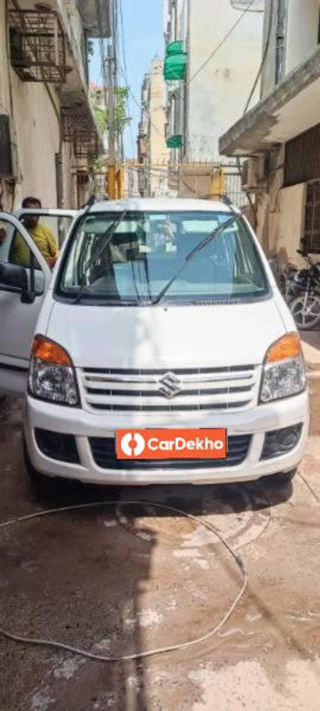 https://images10.gaadi.com/usedcar_image/3634346/original/processed_bffc1684-8485-49db-8b80-e78ded2d4dca.jpg?imwidth=6400