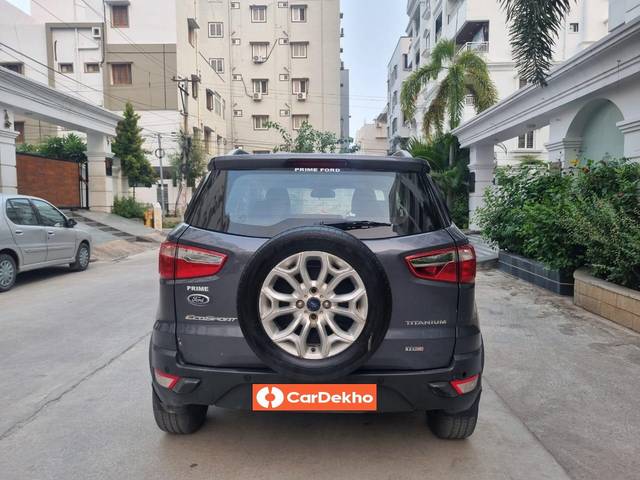 https://images10.gaadi.com/usedcar_image/3634349/original/processed_img2898009__used_car_2898009_1697962662.jpg?imwidth=6402