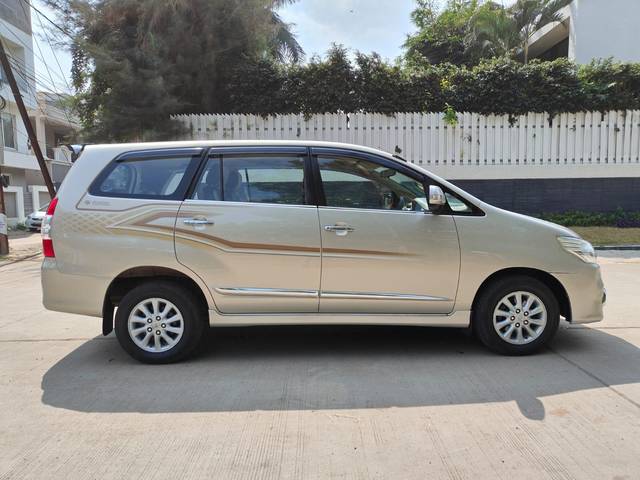 https://images10.gaadi.com/usedcar_image/3634685/original/processed_img2898175__used_car_2898175_1697973967.jpg?imwidth=6401