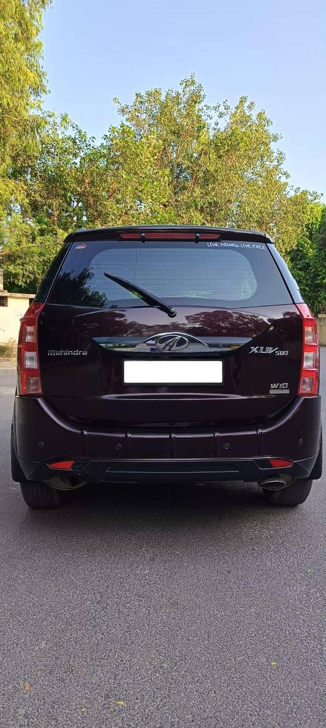 https://images10.gaadi.com/usedcar_image/3634835/original/processed_img2898262__used_car_2898262_1698064450.jpg?imwidth=6401
