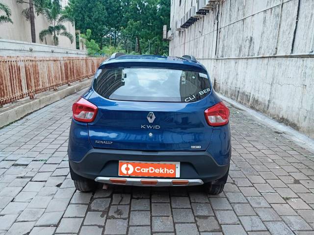 https://images10.gaadi.com/usedcar_image/3634934/original/processed_img2898302__used_car_2898302_1697984343.jpg?imwidth=6401