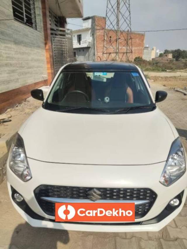 https://images10.gaadi.com/usedcar_image/3635170/original/processed_7d846e81-c115-4d05-8262-16317a091772.jpg?imwidth=6402