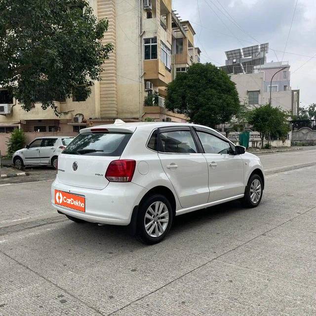 https://images10.gaadi.com/usedcar_image/3635187/original/processed_img2898326__used_car_2898326_1698002456.jpg?imwidth=6401