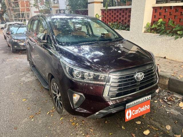 https://images10.gaadi.com/usedcar_image/3635287/original/processed_f9c7f730-810d-473d-9a52-c63d067e9656.jpg?imwidth=6400