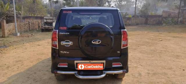 https://images10.gaadi.com/usedcar_image/3635378/original/processed_fdaec3bb-b438-4f40-8f3d-bd30145c947a.jpg?imwidth=6402