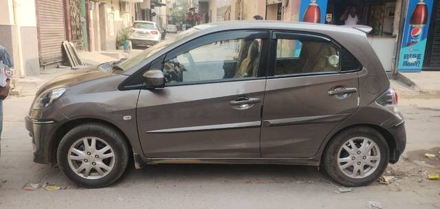 https://images10.gaadi.com/usedcar_image/3635394/original/16__VCC_IMG_1697428859077_1805352_95_1697429302.jpg?imwidth=6401