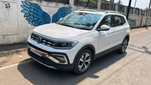 https://images10.gaadi.com/usedcar_image/3635482/original/processed_2f42fd0f-91cf-49b2-b1e5-377571ad1253.jpeg?imwidth=6400