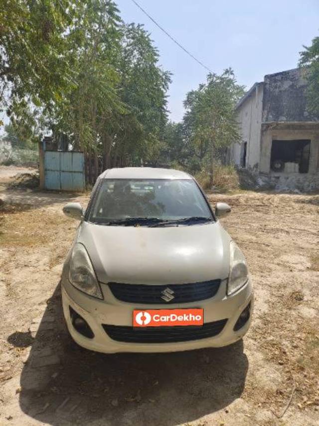 https://images10.gaadi.com/usedcar_image/3635561/original/processed_1ca9fae2-1636-4839-a617-6f6c33befbb7.jpg?imwidth=6402