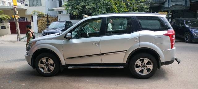 https://images10.gaadi.com/usedcar_image/3635615/original/16__VCC_IMG_1697435997018_1805404_95_1697436111.jpg?imwidth=6401