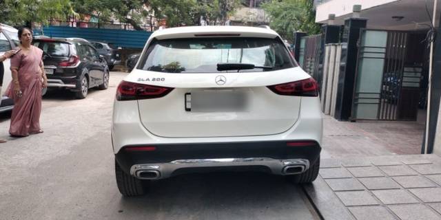 https://images10.gaadi.com/usedcar_image/3635730/original/16__VCC_1805467_96_1697443553.jpg?imwidth=6402
