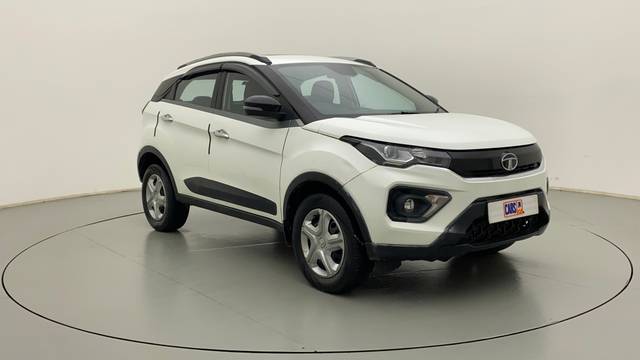 https://images10.gaadi.com/usedcar_image/3635936/original/016aa815-ea58-4e8c-a9b2-8de2b176e129__43.jpg?imwidth=6400