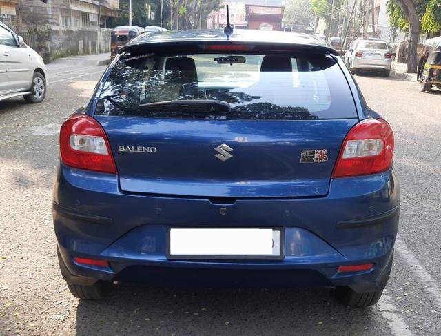 https://images10.gaadi.com/usedcar_image/3636023/original/processed_img2898711__used_car_2898711_1698057769.jpg?imwidth=6402