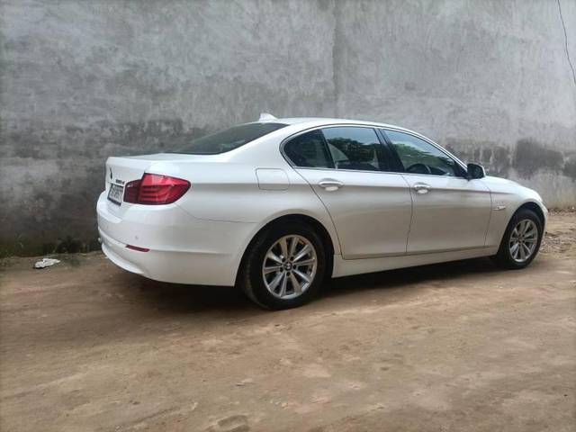 https://images10.gaadi.com/usedcar_image/3636085/original/processed_754a6759-a918-4ebf-8a07-ab40fd66ef86.jpg?imwidth=6401