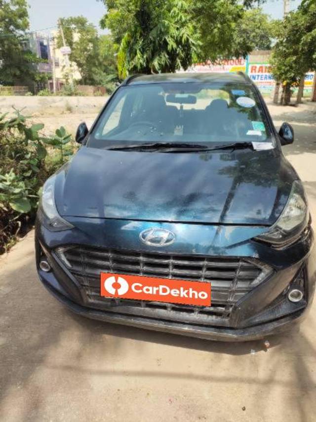 https://images10.gaadi.com/usedcar_image/3636383/original/processed_037ad833-af41-4ba1-9827-de6bbafb1fd8.jpg?imwidth=6401