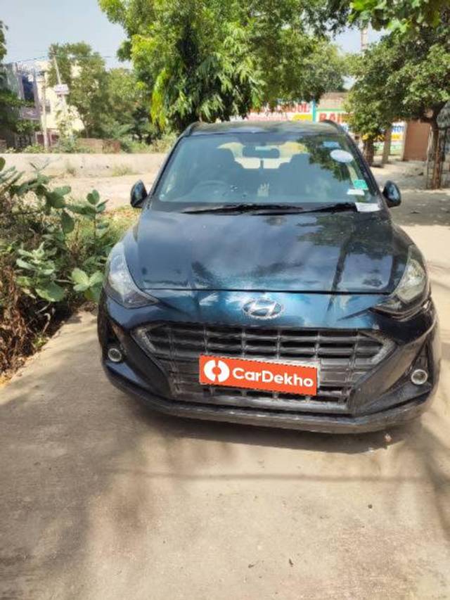 https://images10.gaadi.com/usedcar_image/3636383/original/processed_55bebaeb-7302-483f-9827-b5448000a5a3.jpg?imwidth=6400