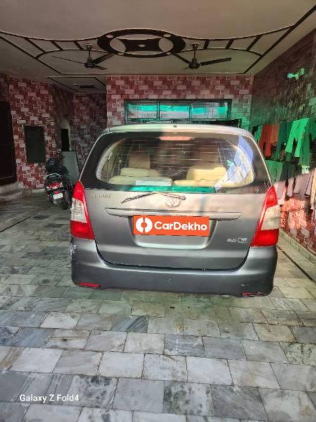 https://images10.gaadi.com/usedcar_image/3636572/original/processed_04940683-e504-45cf-ab53-2c7a05019b82.jpg?imwidth=6401