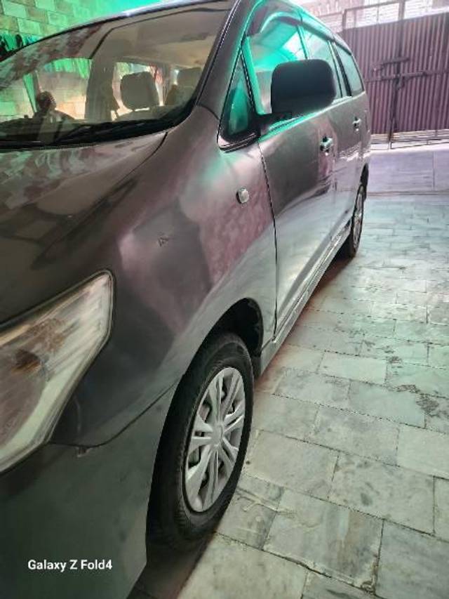 https://images10.gaadi.com/usedcar_image/3636572/original/processed_deedece3-1785-4049-bcf6-1b036a94f1f1.jpg?imwidth=6402