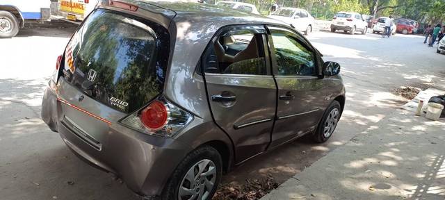 https://images10.gaadi.com/usedcar_image/3636610/original/processed_97559d5c-2e92-4979-9cc9-5b97fdcd5653.jpg?imwidth=6401