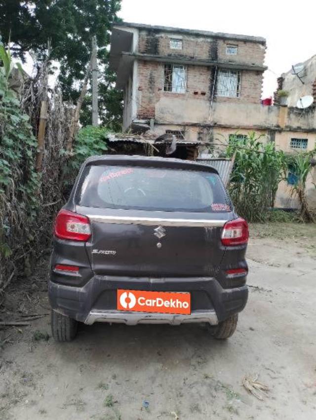 https://images10.gaadi.com/usedcar_image/3636780/original/processed_959b67db-52f6-4fc9-8d77-9f35c7b5f4d5.jpg?imwidth=6401