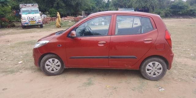 https://images10.gaadi.com/usedcar_image/3636941/original/17__VCC_IMG_1697520917617_1805906_95_1697521164.jpg?imwidth=6401