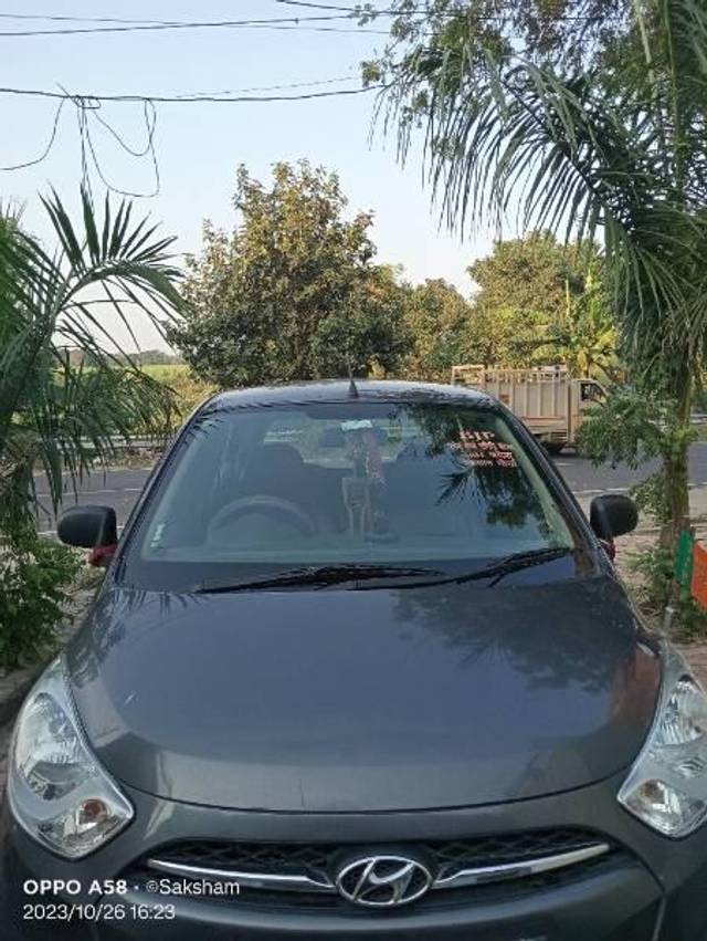 https://images10.gaadi.com/usedcar_image/3636987/original/processed_120b8ef7-d6f5-4253-bf26-c08b4d63ef70.jpg?imwidth=6400