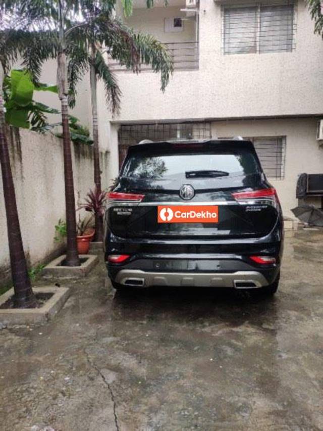 https://images10.gaadi.com/usedcar_image/3637594/original/processed_97164deb-e758-4a97-abd4-02d165ed38e4.jpeg?imwidth=6400