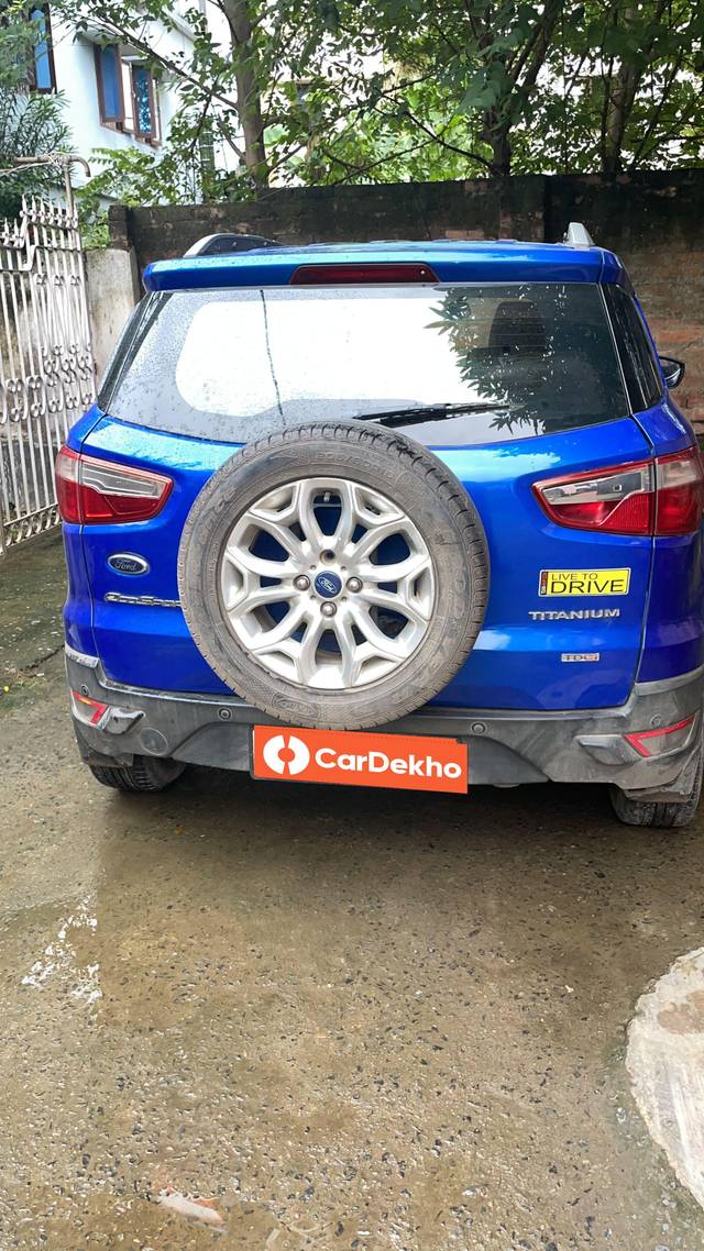 https://images10.gaadi.com/usedcar_image/3637700/original/processed_0af63155-134c-4f3f-9b23-a42c281a9d9c.jpeg?imwidth=6401