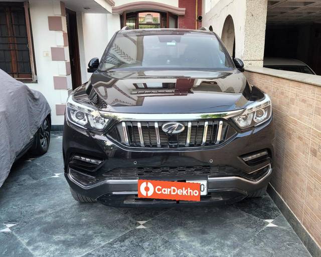https://images10.gaadi.com/usedcar_image/3637753/original/processed_img2899238__used_car_2899238_1698564465.jpg?imwidth=6400