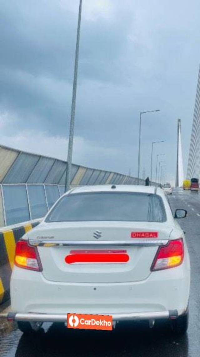 https://images10.gaadi.com/usedcar_image/3637788/original/processed_74c484fd-f205-42a3-8636-e8b112365229.jpeg?imwidth=6401