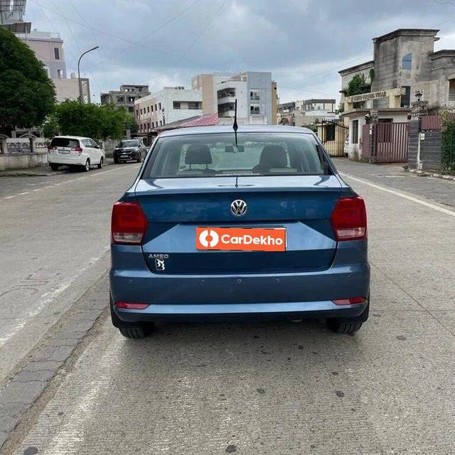 https://images10.gaadi.com/usedcar_image/3638071/original/processed_img2899272__used_car_2899272_1698209696.jpg?imwidth=6401