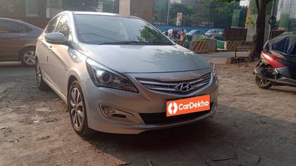 Hyundai Verna 1.6 SX CRDI (O) AT Hyundai Verna 1.6 SX CRDI (O) AT