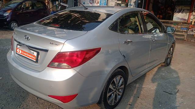 https://images10.gaadi.com/usedcar_image/3638164/original/processed_img2899308__used_car_2899308_1698213556.jpg?imwidth=6401
