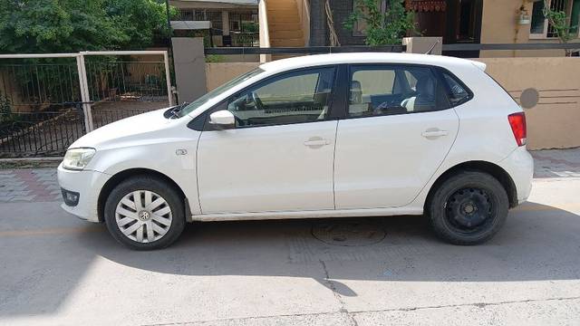 https://images10.gaadi.com/usedcar_image/3638226/original/18__VCC_IMG_1697604945067_1806383_95_1697605055.jpg?imwidth=6401