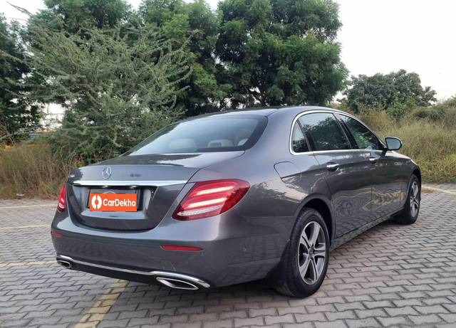 https://images10.gaadi.com/usedcar_image/3638291/original/processed_img2899379__usedcar_99228627_ef79_4f26_b0b6_b154d6869b15_117901698216888_1698216983.jpg?imwidth=6402
