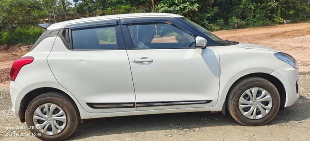 https://images10.gaadi.com/usedcar_image/3638305/original/590753__right_side_view-20231025123208.jpeg?imwidth=6400